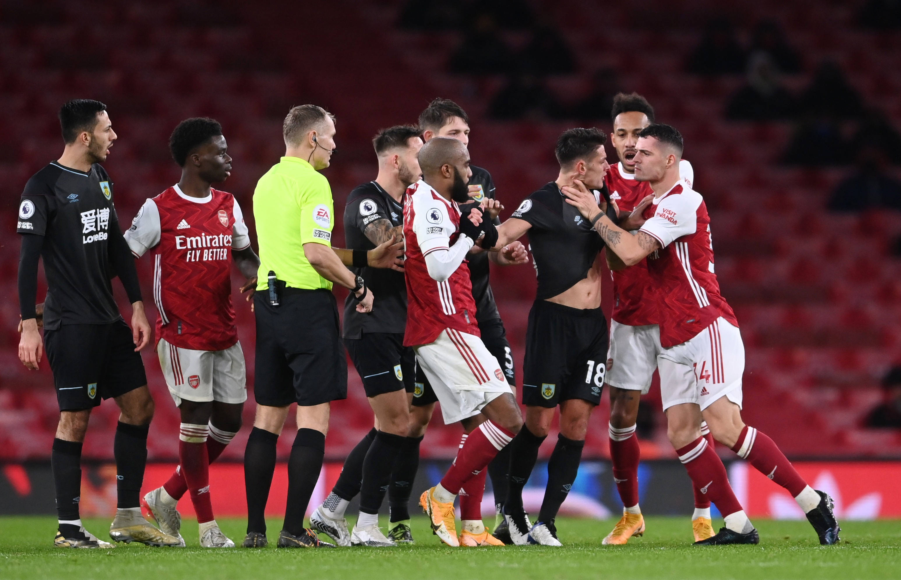 对俱乐部长 对俱乐部长